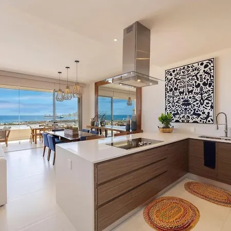 Spectacular New 2Br Condo With Bbq And Ocean Views
