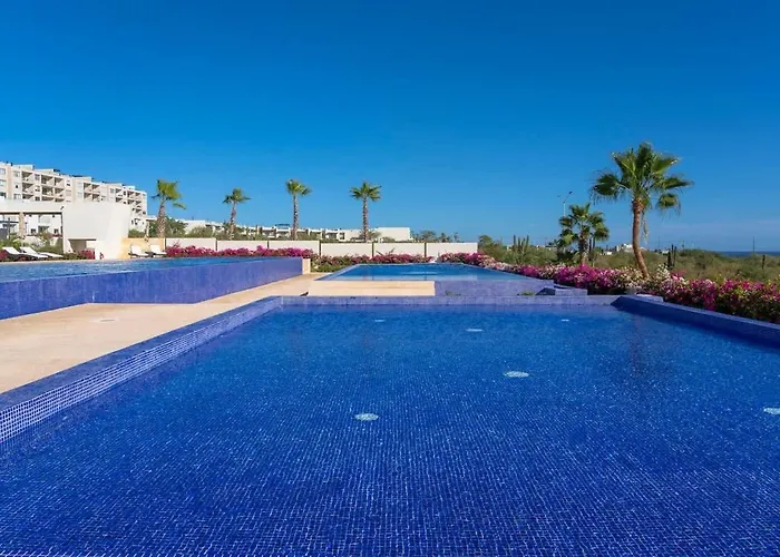 Spectacular New 2br With Bbq And Ocean Views