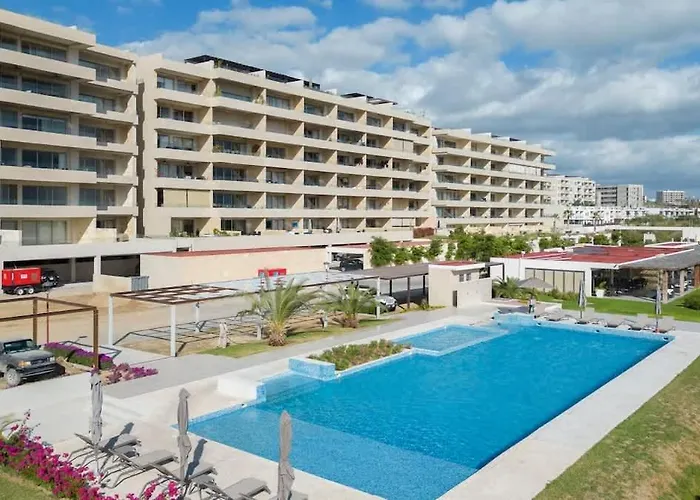 Spectacular New 2br With Bbq And Ocean Views